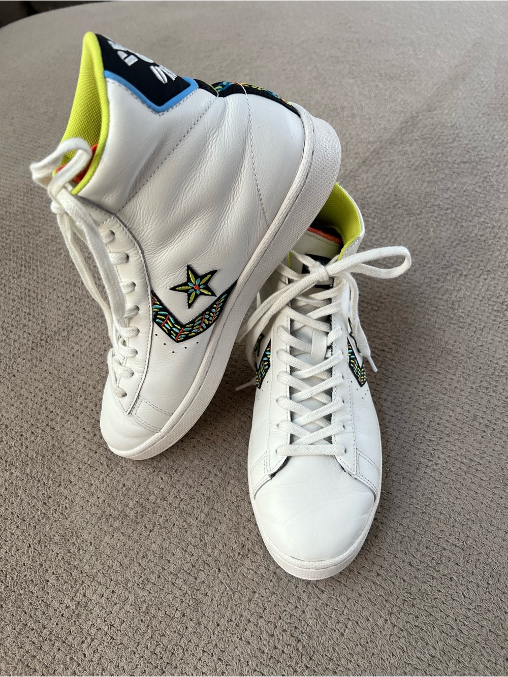 Converse Pro Peace & Unity Women’s Size 9.5 White Leather High Top Sneakers